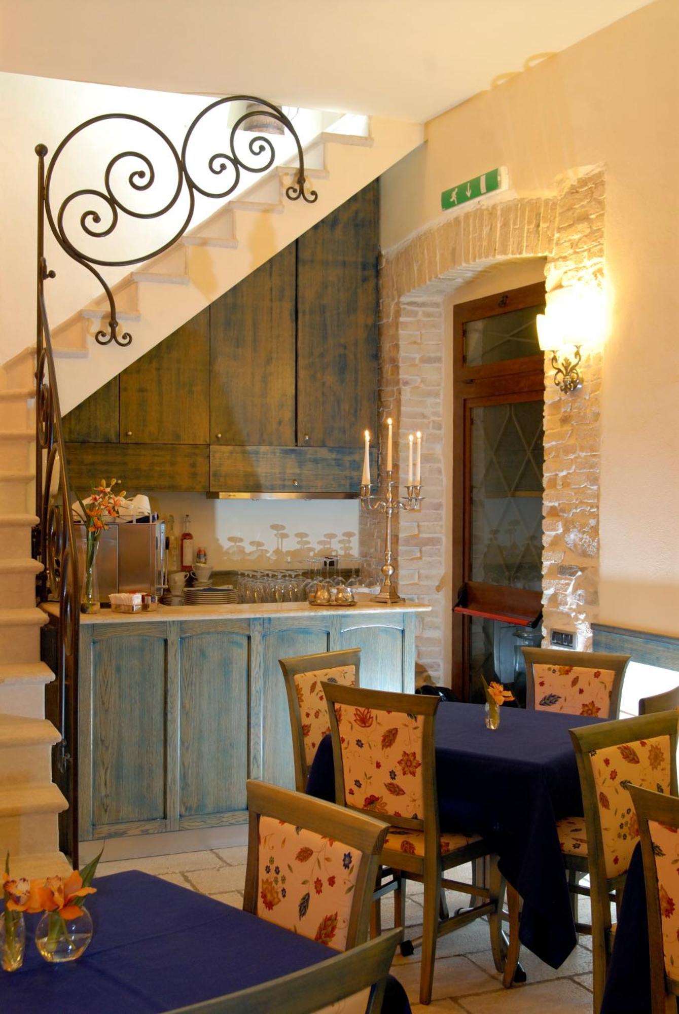 Il Postale Acomodação com café da manhã Castel Di Sangro Exterior foto